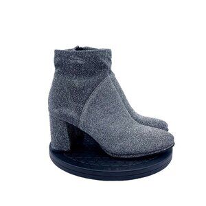 Marc Fisher Dyvine Women's Heeled Booties Ankle Boots Metallic Silver Size 6.5